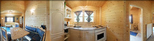360-Grad-Panorama K&uuml;che im Ferienhaus 19 · Ferienpark am Ellbogensee
