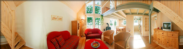 360-Grad-Panorama Ferienhaus "Kapit&auml;n" Wohnraum Marina-Park Scharmuetzelsee