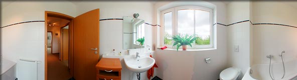 Interaktives JAVA-Panorama auf Mausklick! 360-Grad-Panorama-Badezimmer-OG-Musterhaus-Delft-Frederiken-Viertel