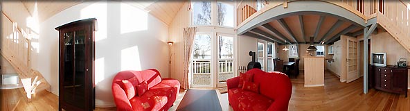 360-Grad-Panorama Ferienhaus "Kapit&auml;n" Wohnzimmer im OG - Marinapark Scharmuetzelsee